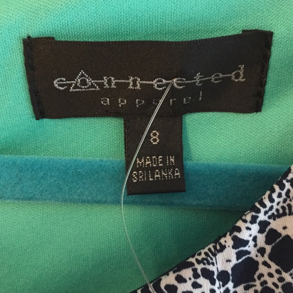 Dress (connected) size 8. - Picture 3 of 3